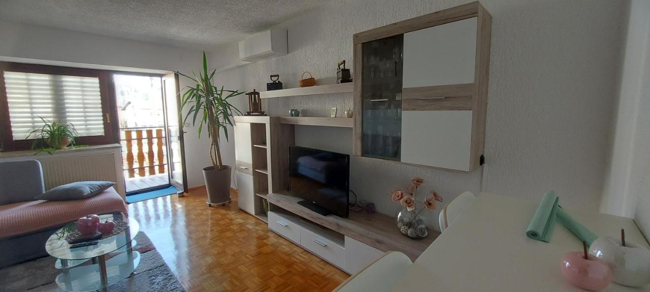 Apartma Pr' Ivani Miskorinovi Breginj Екстер'єр фото